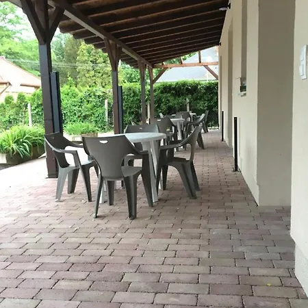 Vizparti Apartmanok Apartament