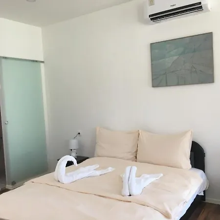 Vizparti Apartmanok Apartment