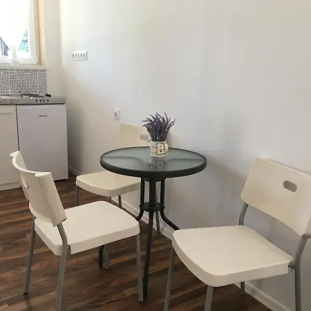 Vizparti Apartmanok Apartament
