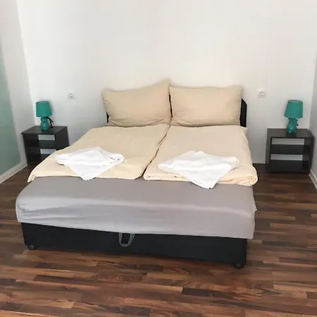 Vizparti Apartmanok Apartment Balatonfenyves
