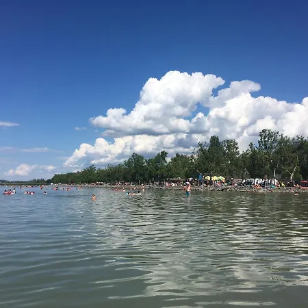 Apartament Vizparti Apartmanok Balatonfenyves